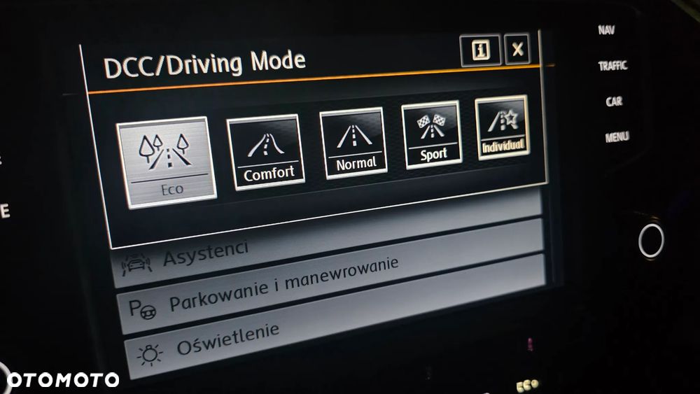 Volkswagen Passat - 37
