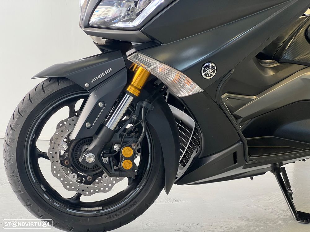Yamaha TMAX IRON MAX - 15