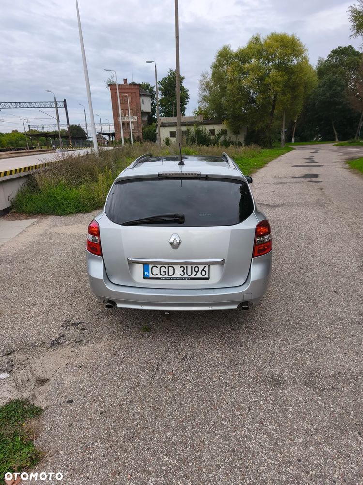 Renault Laguna 2.0 DCi Initiale - 7
