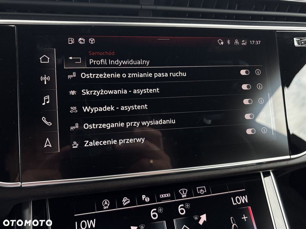 Audi Q8 - 26