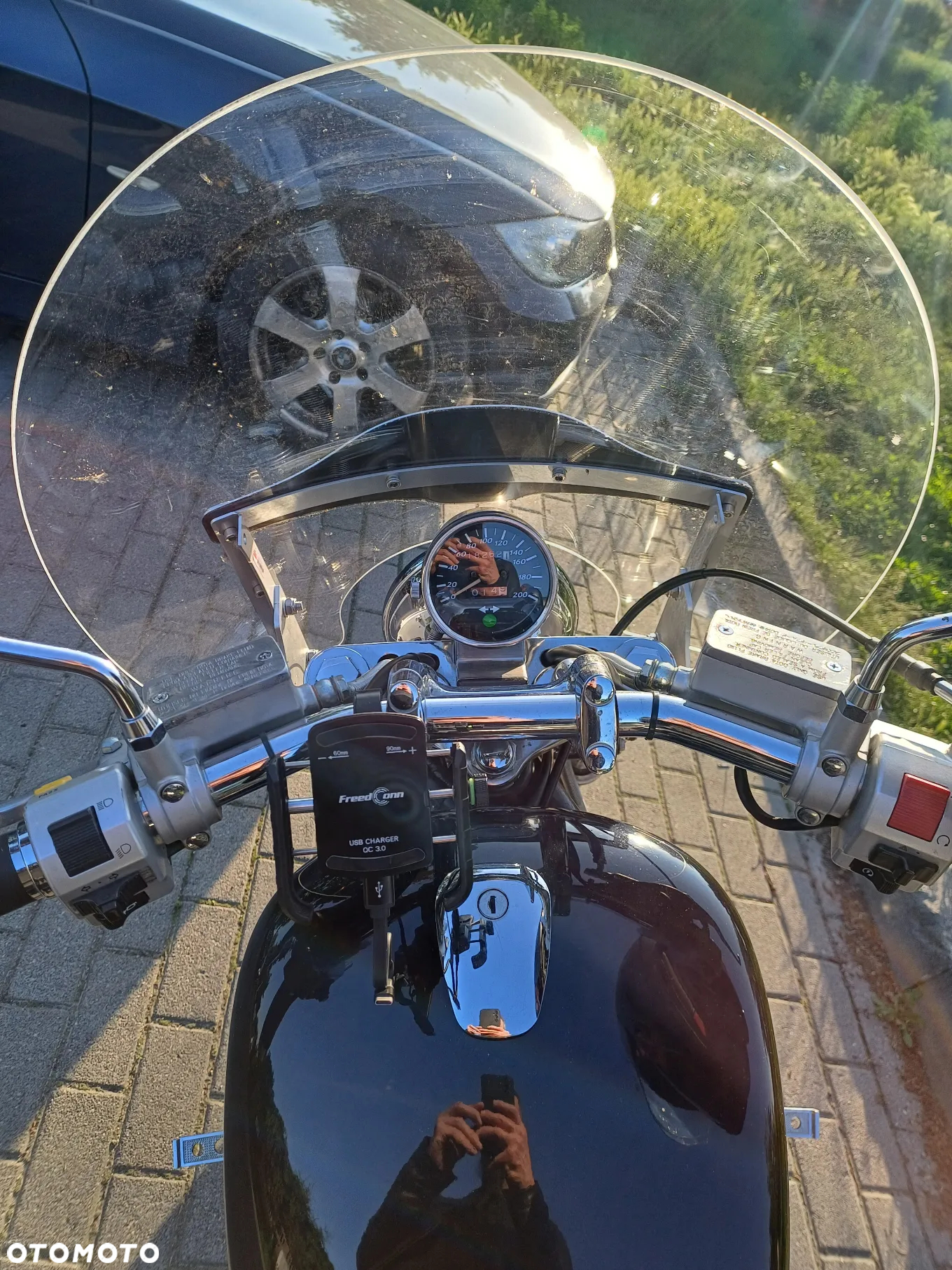 Suzuki Boulevard - 10