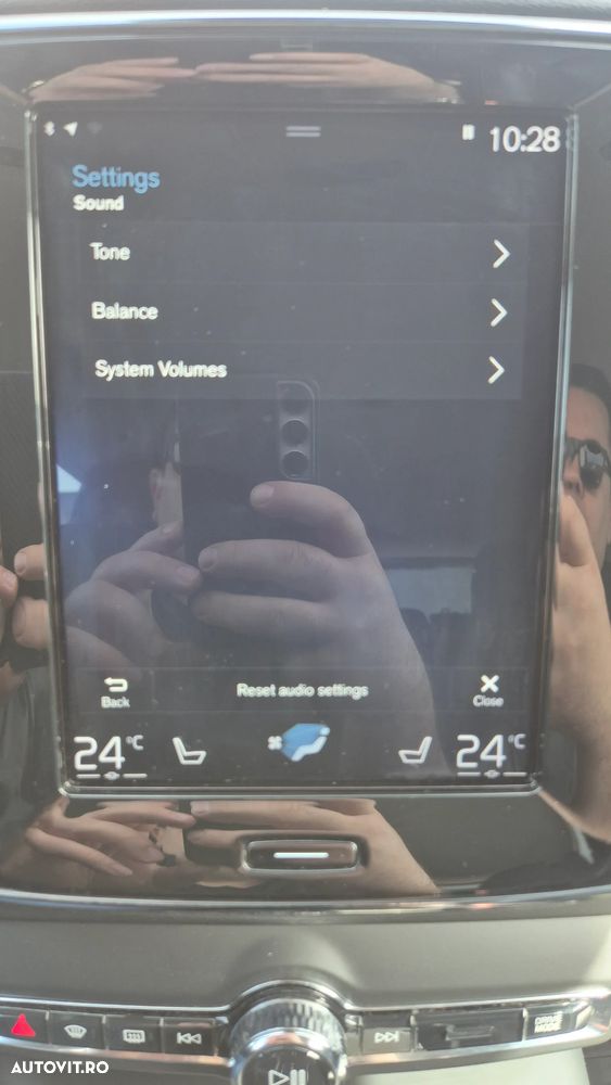 Volvo XC 40 D4 AWD Momentum Pro - 37