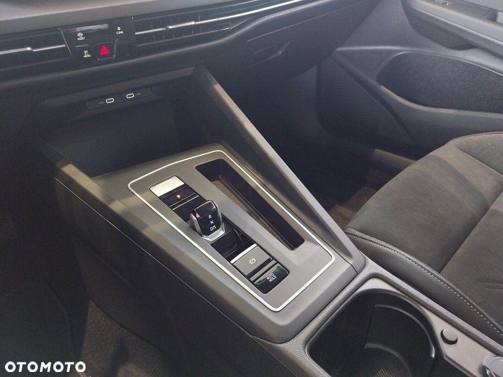 Volkswagen Golf - 14
