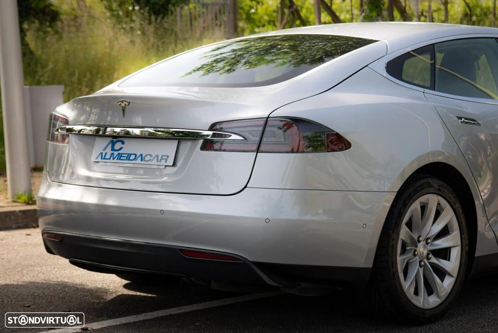 Tesla Model S 70D AWD - 59