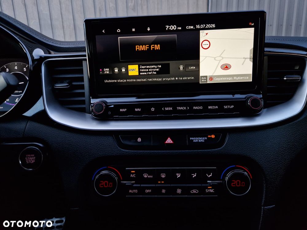 Kia XCeed - 22