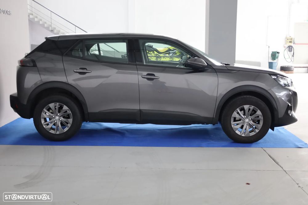 Peugeot 2008 PureTech 130 EAT8 Active Pack - 4