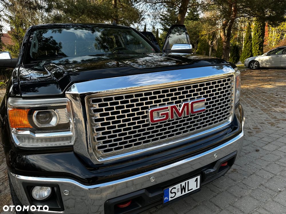 GMC Sierra - 8