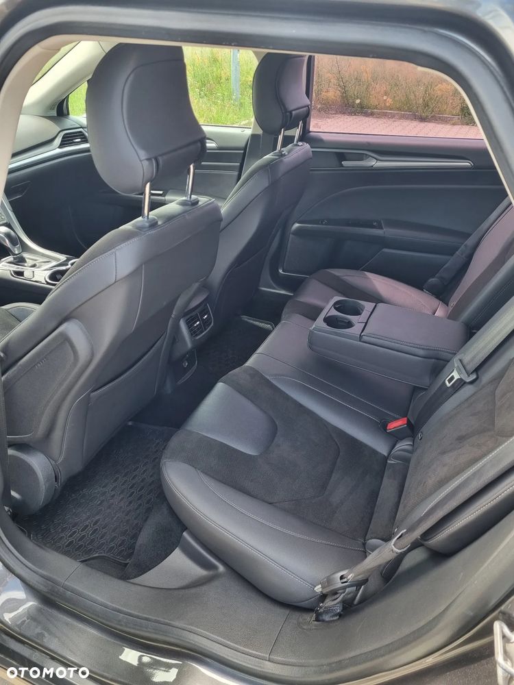 Ford Mondeo 2.0 TDCi Titanium PowerShift - 10