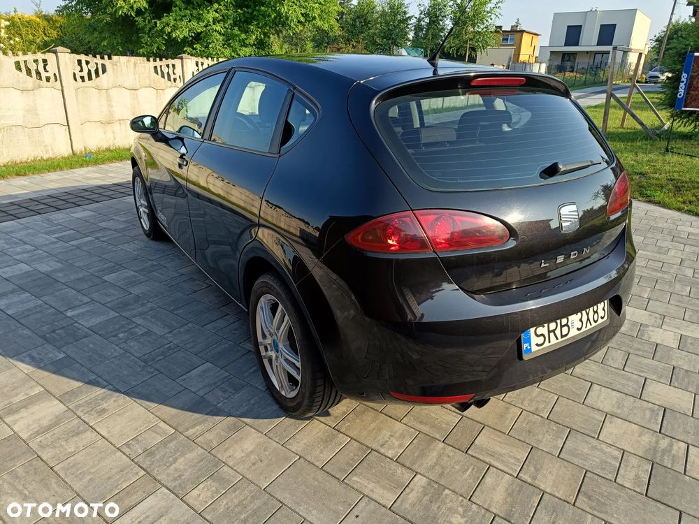Seat Leon 2.0 TDI Stylance - 3