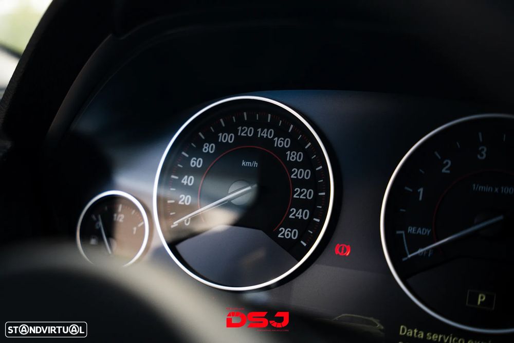 BMW 328 i Auto Pack M - 16