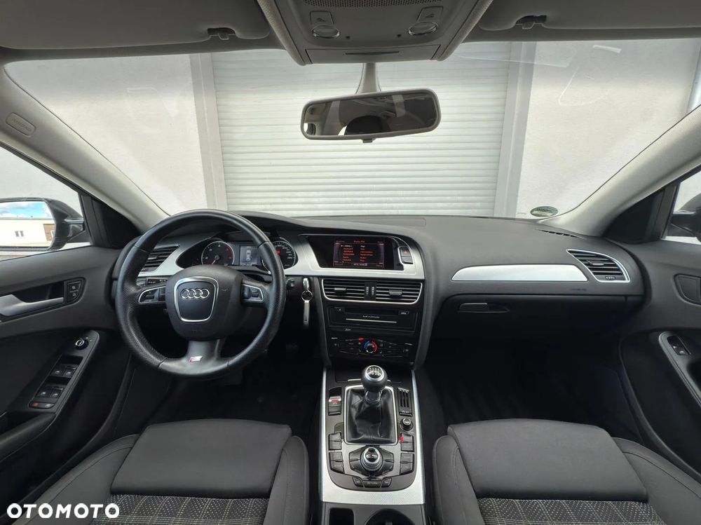 Audi A4 Avant 2.0 TDI - 19