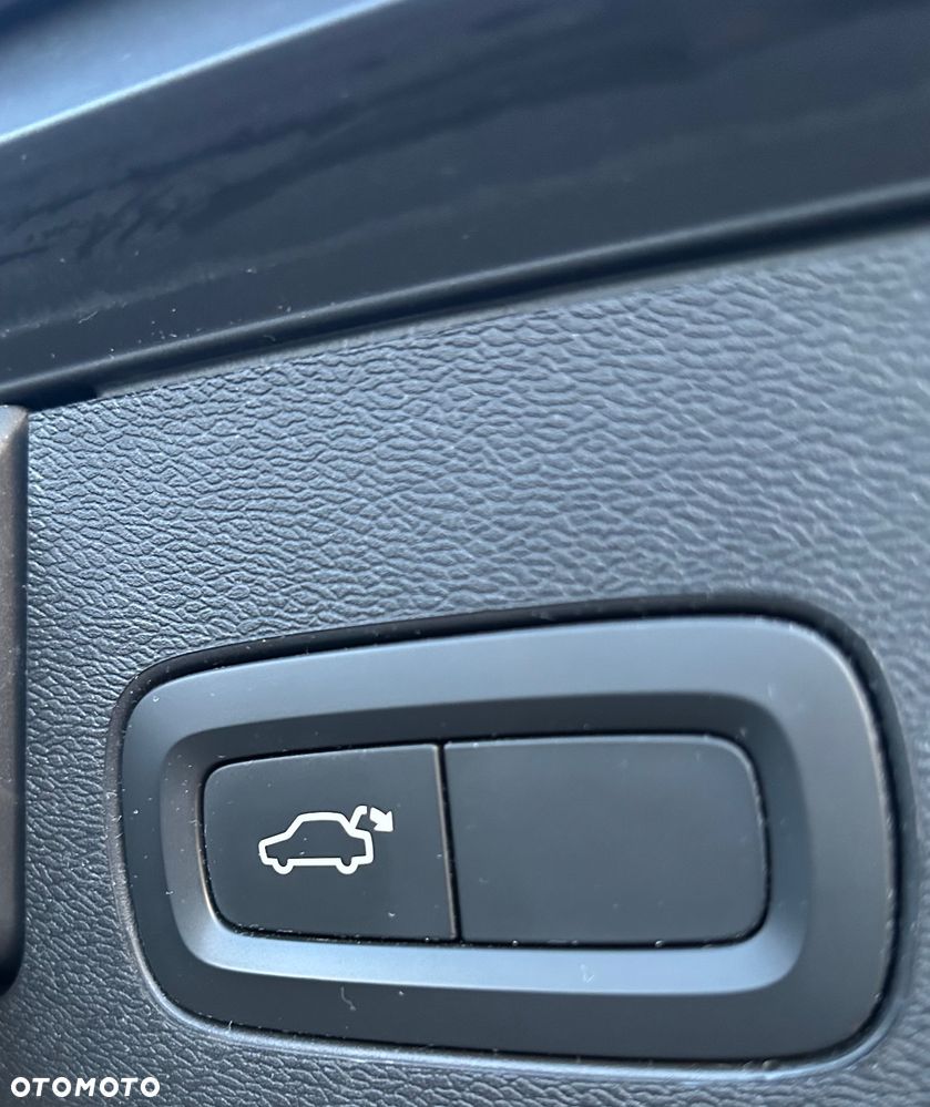 Volvo XC 60 T5 GPF AWD Inscription - 28