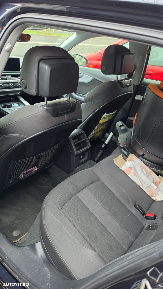 Audi A4 2.0 TDI S tronic quattro - 19