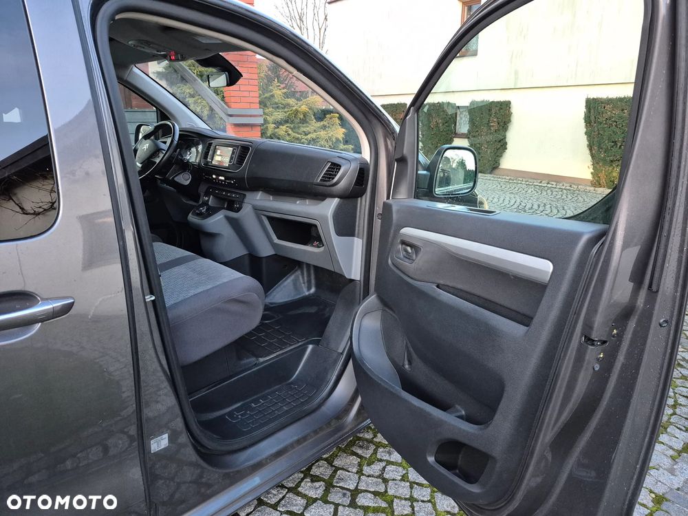 Citroën Jumpy Combi 2.0 BlueHDi M 2,8t (bryg.) - 13