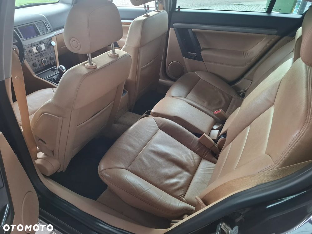 Opel Signum 1.9 CDTI Cosmo - 7