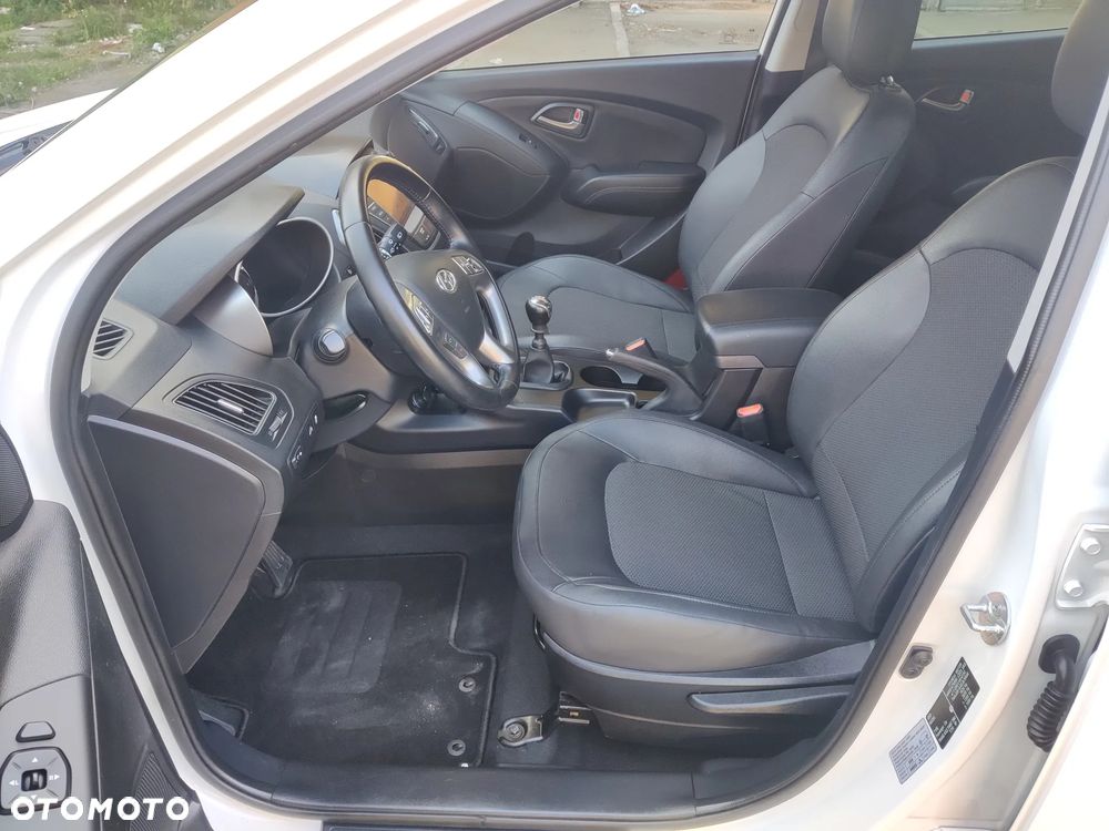 Hyundai ix35 - 16