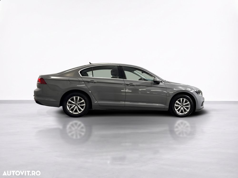 Volkswagen Passat - 7