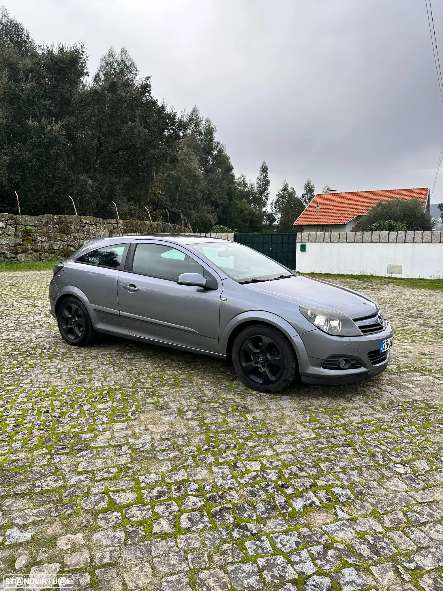 Opel Astra GTC 1.7 CDTi - 2