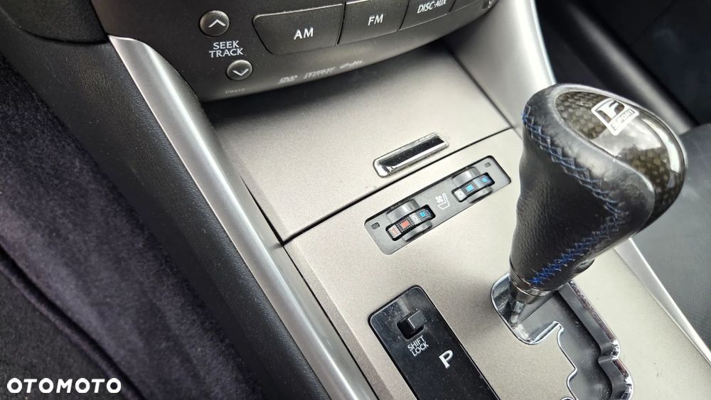 Lexus IS 250 Sport - 12