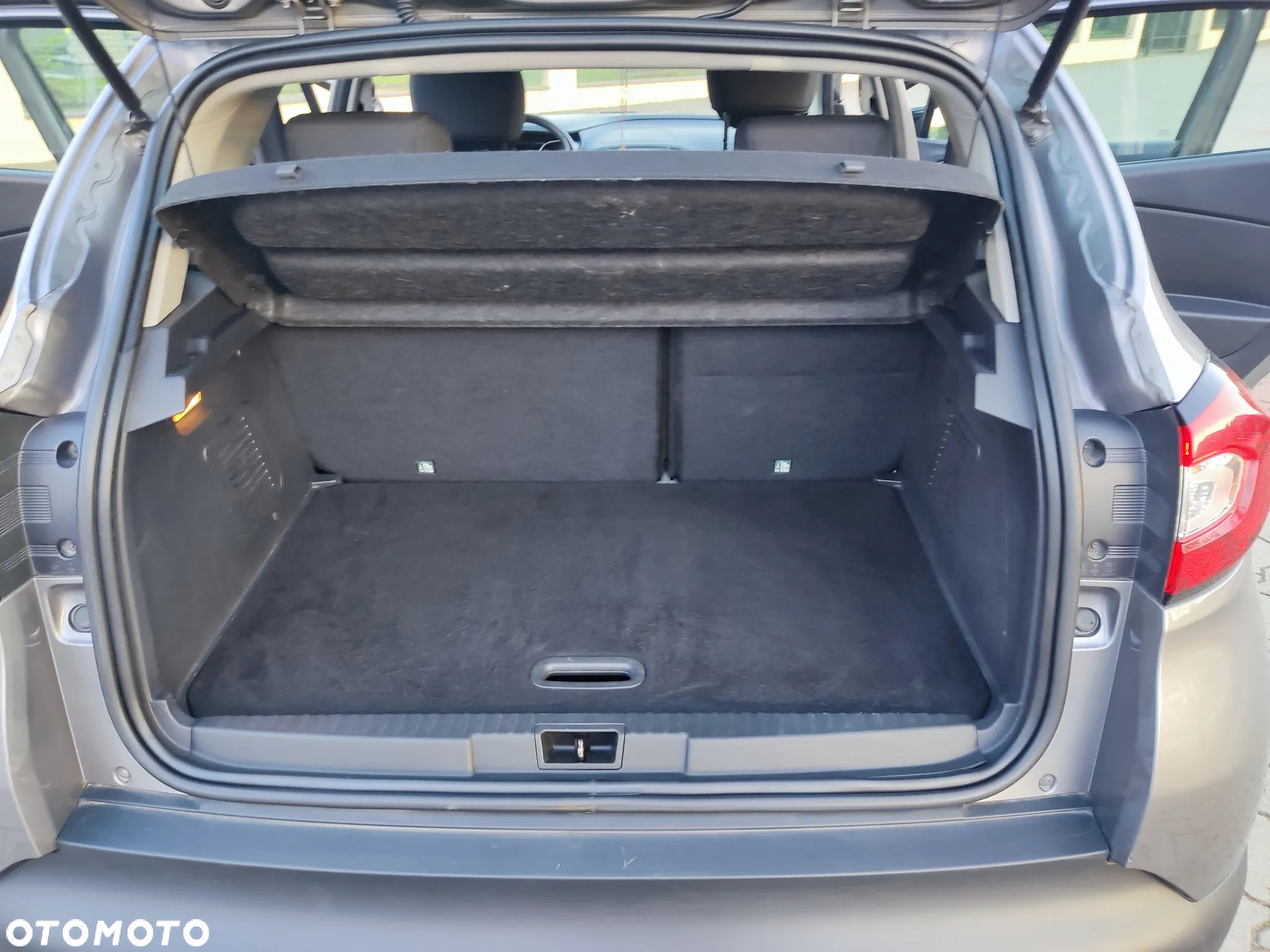 Renault Captur 1.5 dCi Intens - 4