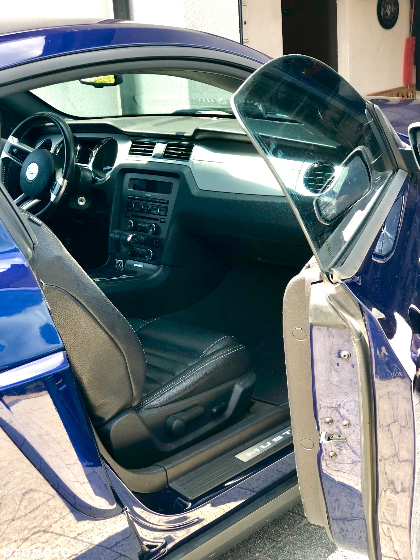 Ford Mustang 3.7 V6 Premium - 5
