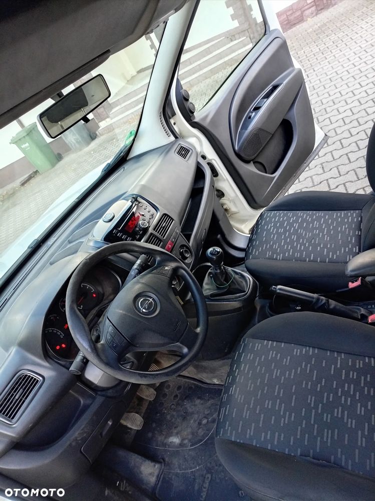 Opel Combo - 35