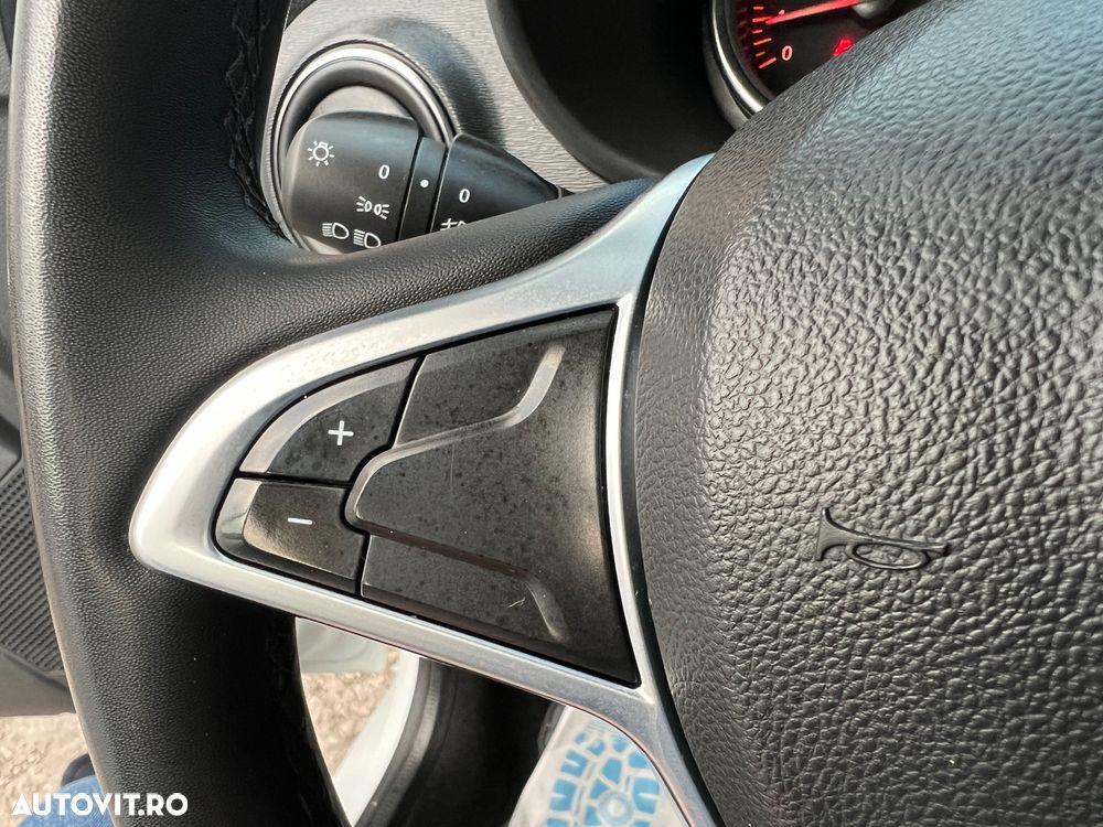 Dacia Lodgy 1.5 Blue dCi Stepway - 30