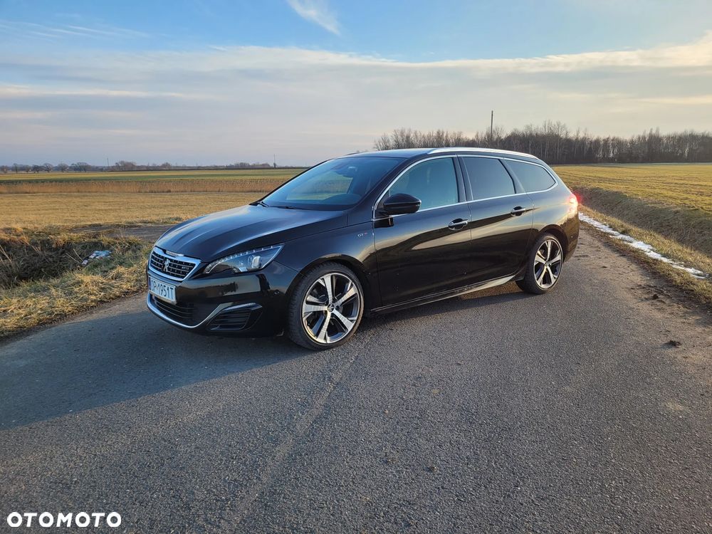 Peugeot 308 - 1