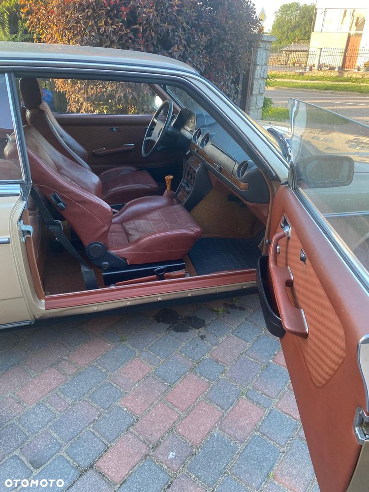 Mercedes-Benz W123 - 5