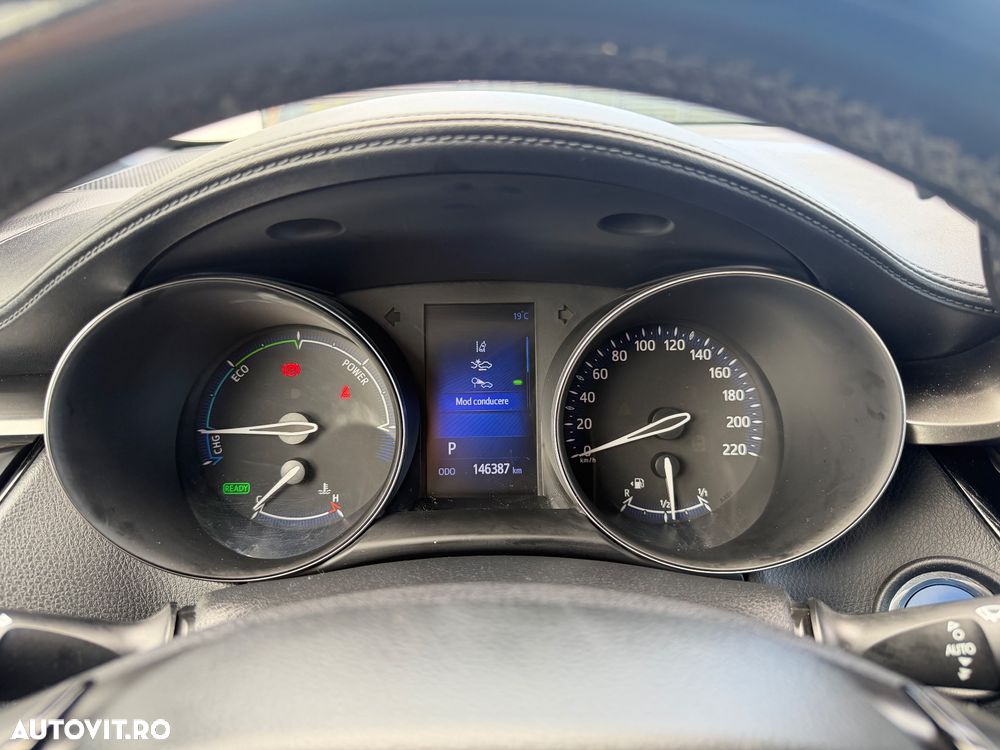 Toyota C-HR - 10