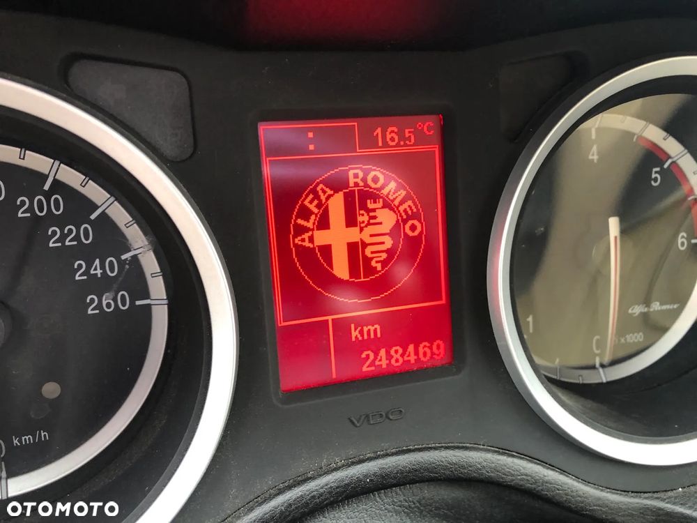 Alfa Romeo 159 1.9JTDM Distinctive - 35