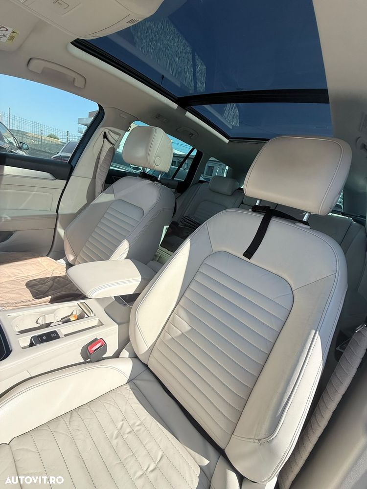 Volkswagen Passat - 9