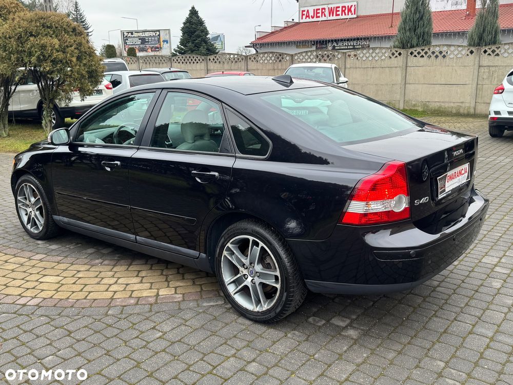 Volvo S40 2.0 RDesign - 3