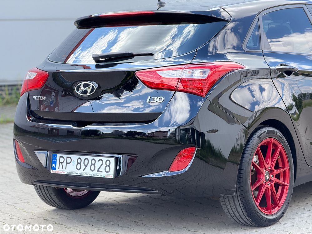 Hyundai i30 1.4 Classic - 10