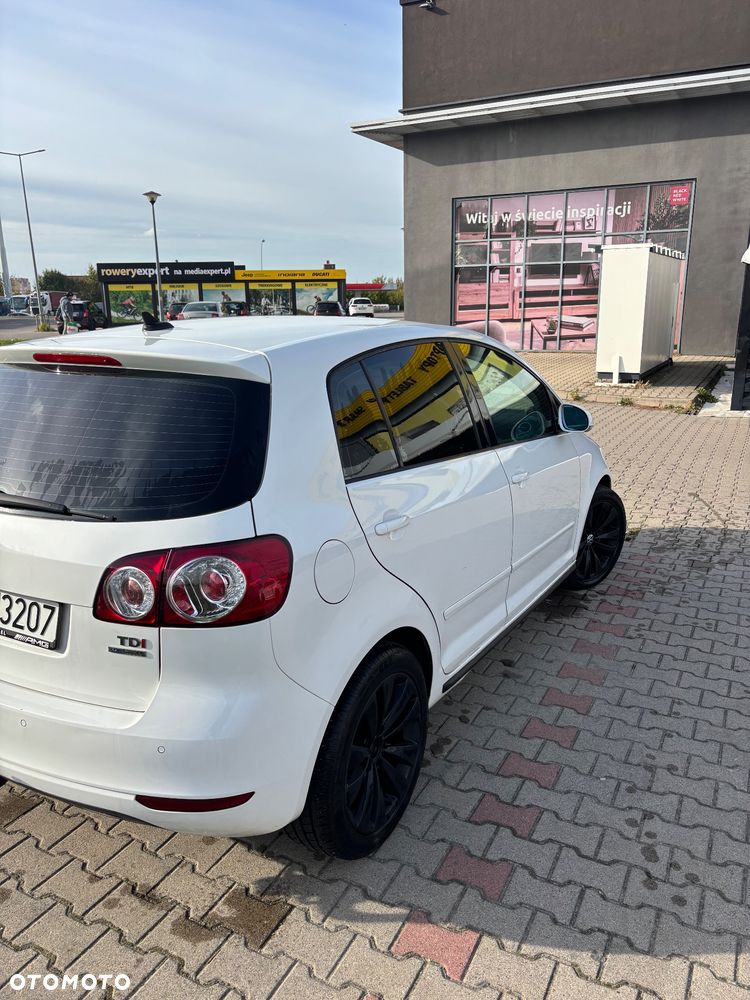 Volkswagen Golf Plus - 15