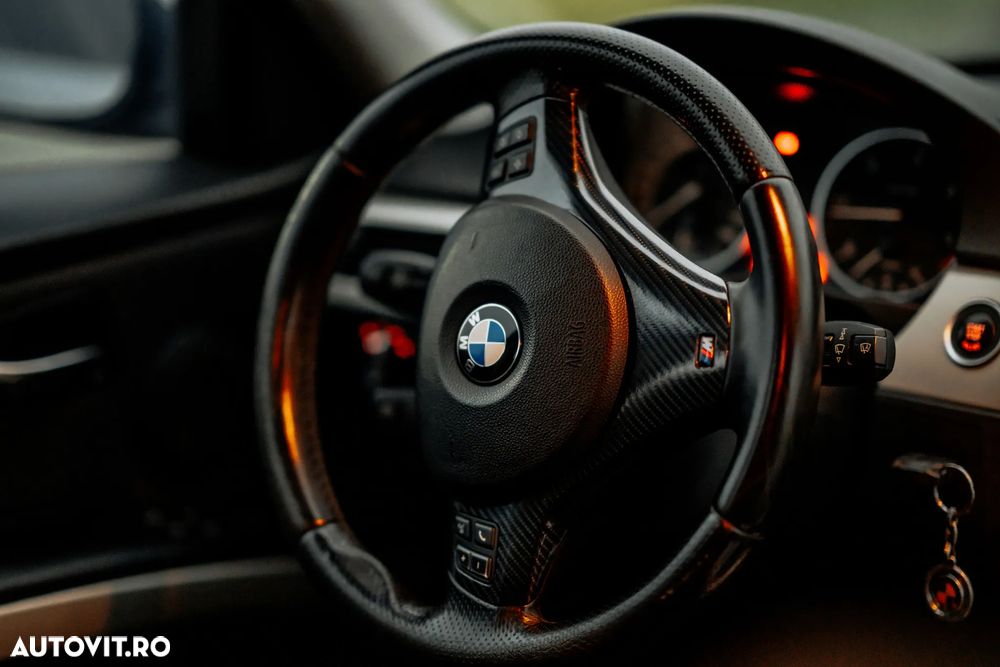 BMW Seria 3 320d - 14