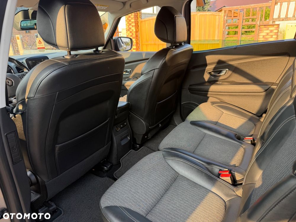 Renault Grand Scenic TCe 140 GPF LIMITED - 23