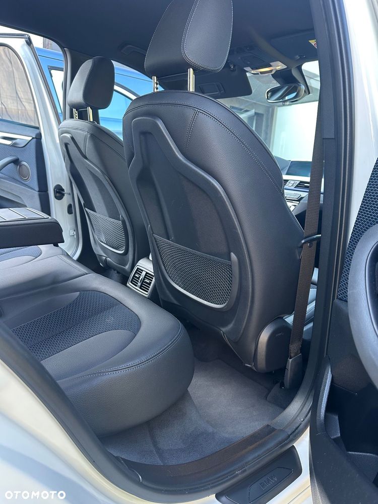 BMW X1 sDrive18d M Sport - 27