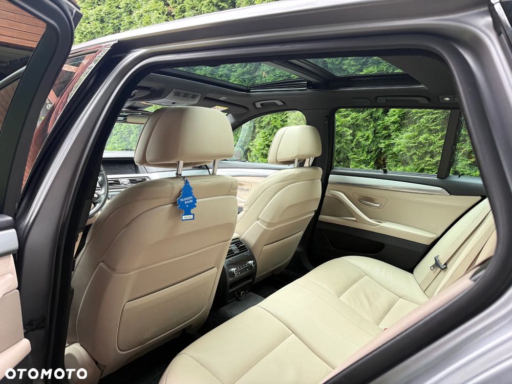 BMW Seria 5 - 24