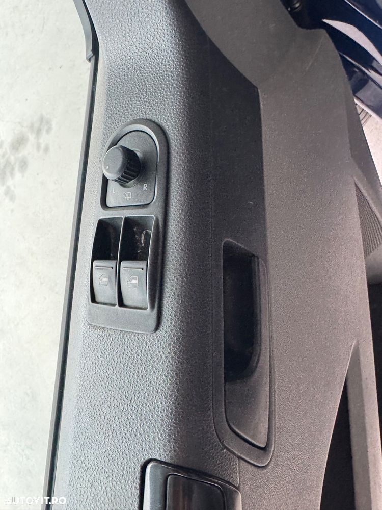 Volkswagen Transporter T5 - 16