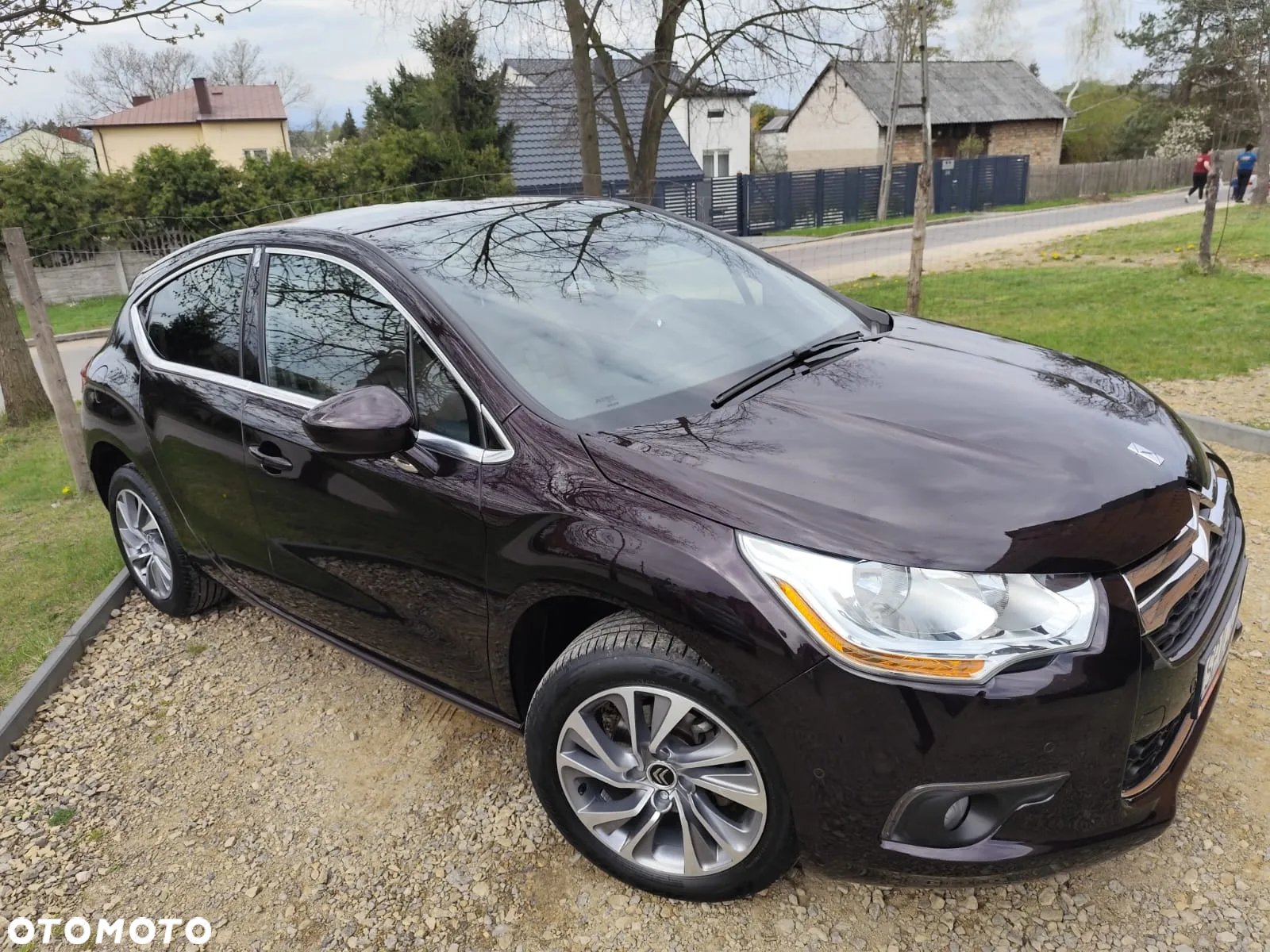 Citroën DS4 e-HDi 115 SoChic - 6