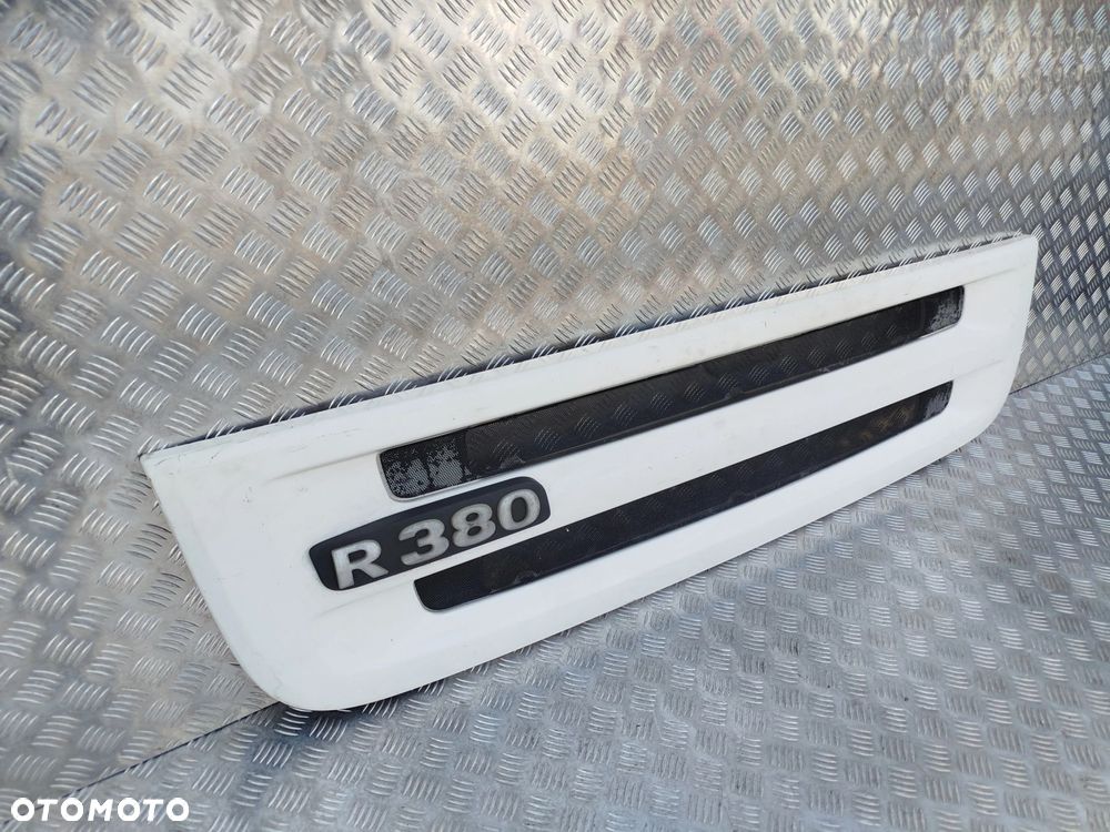 ATRAPA DOLNA ŁAWECZKA SCANIA R - 2