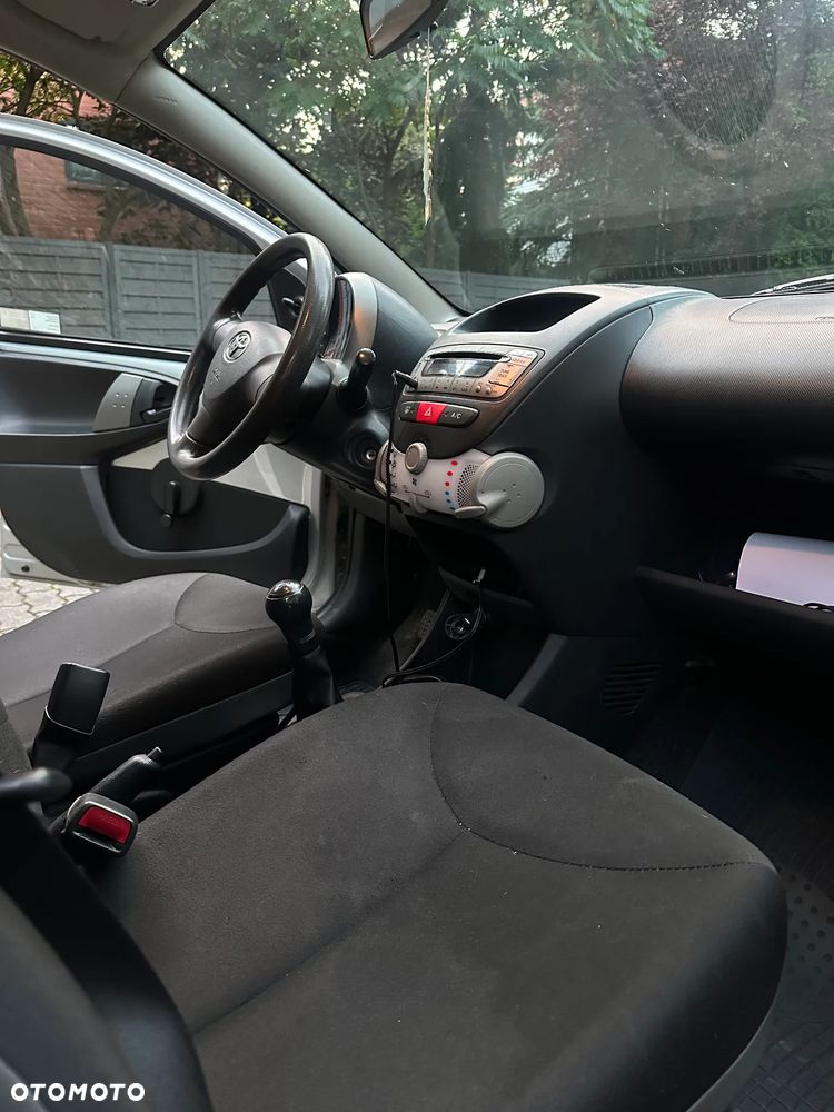 Toyota Aygo 1.0 VVT-i - 10