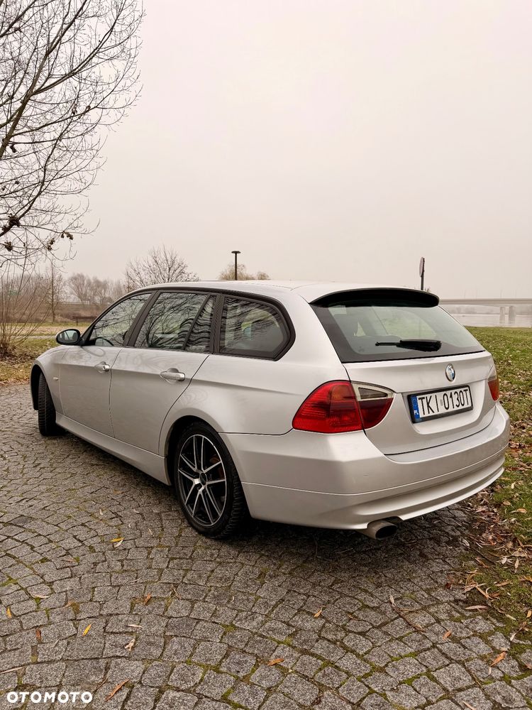 BMW Seria 3 320d - 3