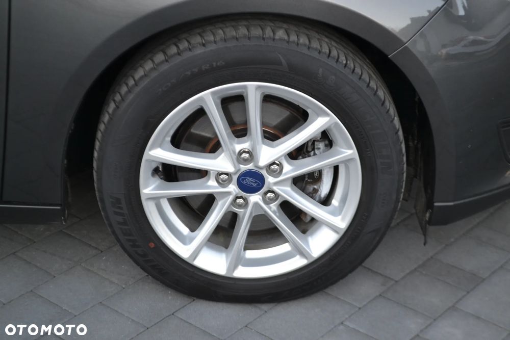 Ford Focus 1.5 EcoBoost Start-Stopp-System COOL&CONNECT - 24