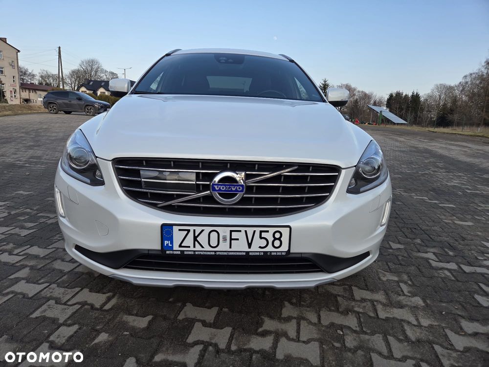 Volvo XC 60 D4 Geartronic Ocean Race - 3