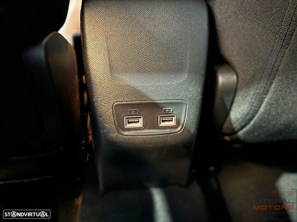 Peugeot 208 1.2 PureTech Allure - 34