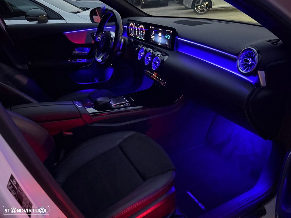Mercedes-Benz A 250 e AMG Line - 15