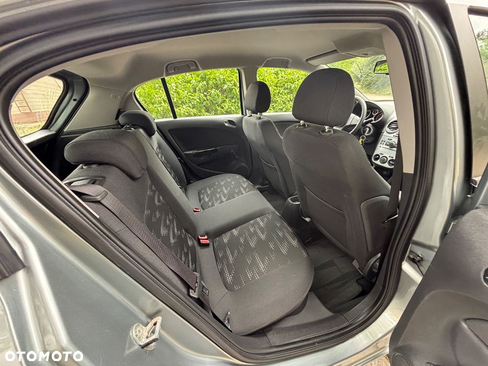 Opel Corsa 1.2 16V Color Edition - 18