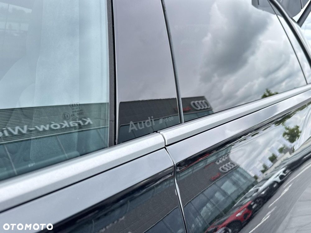 Audi RS Q8 - 19